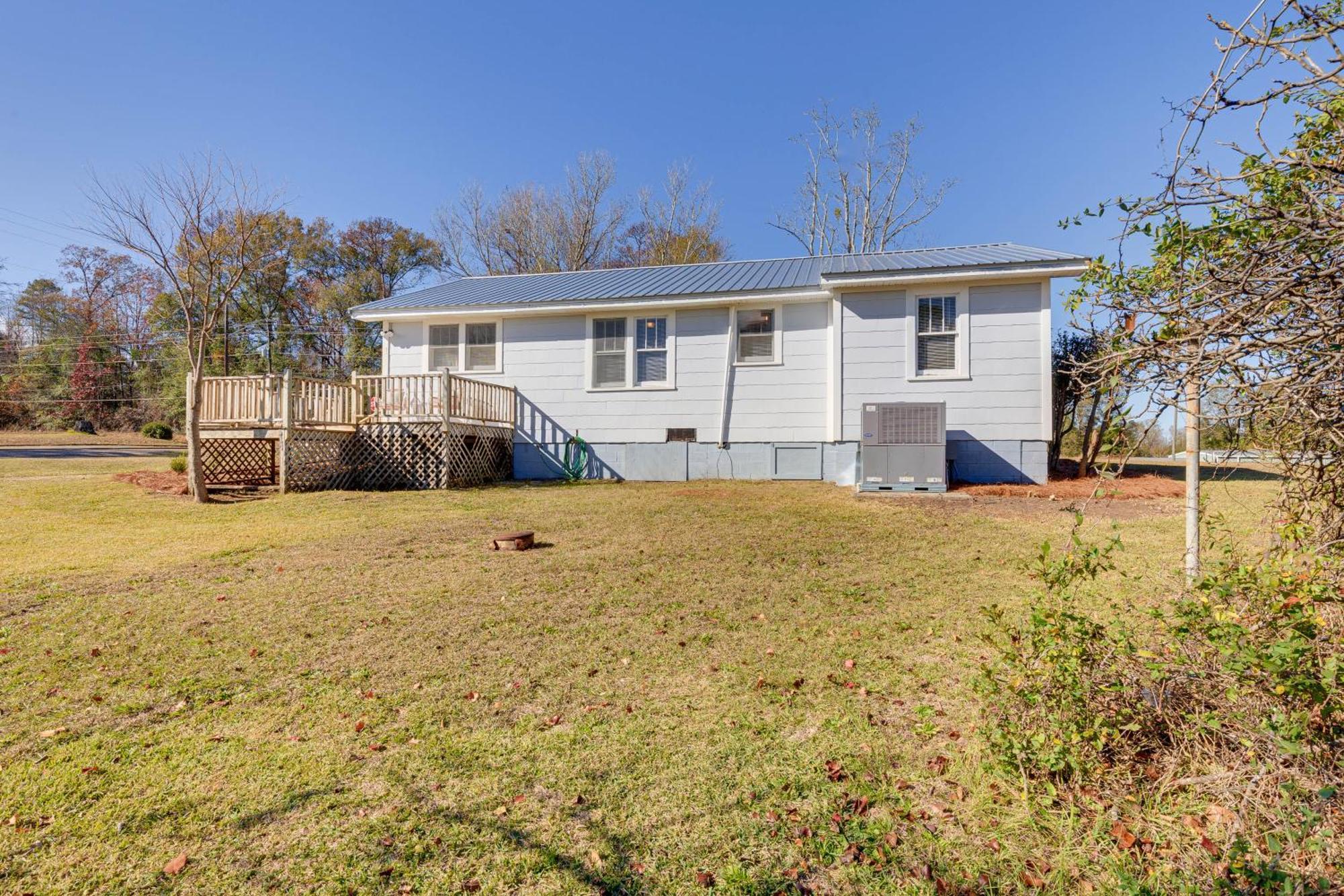 Quiet Grove Hill Cottage With Wraparound Deck! מראה חיצוני תמונה